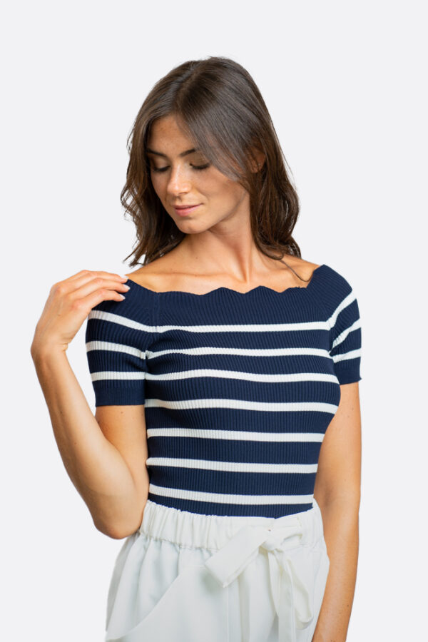 Maglia scollo onde - immagine 4