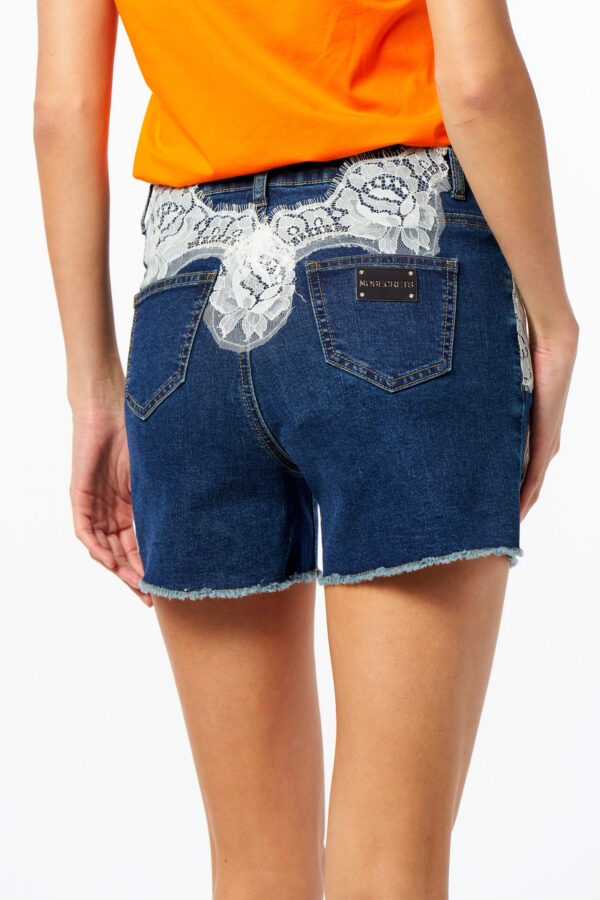 Shorts with lace - Image 3
