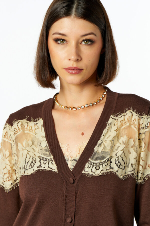 Cardigan pizzo contrasto - immagine 3