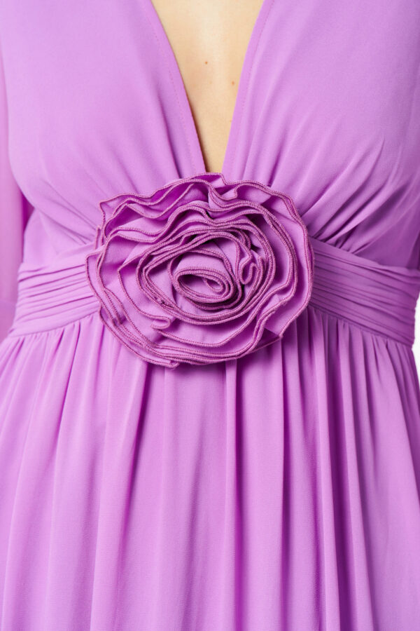 Bat Sleeve Dress With Rose - Image 4