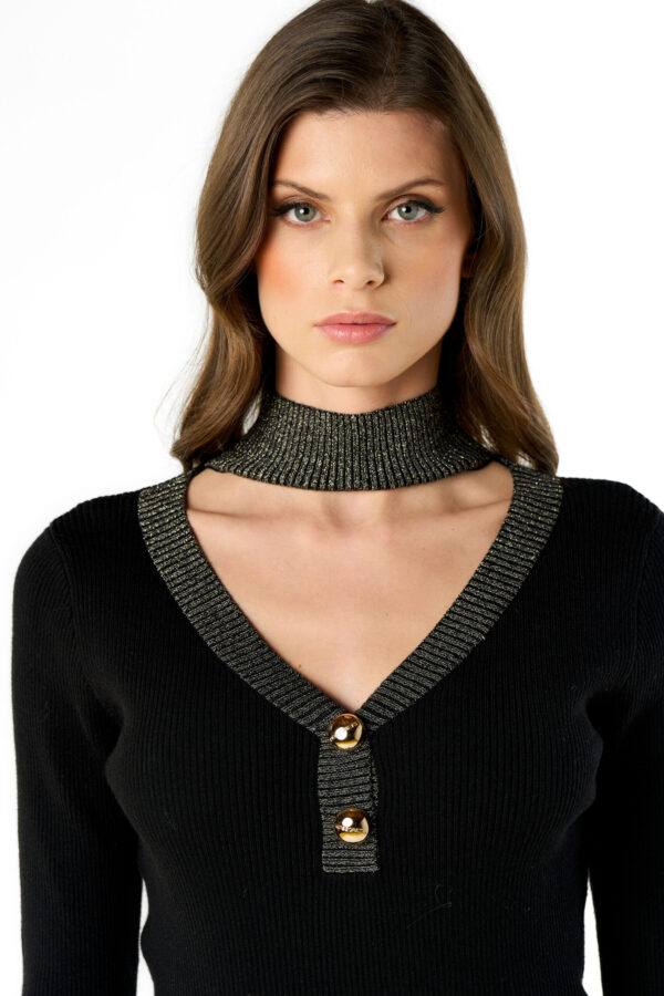 Maglia bottoni collo & scollo a V - immagine 4