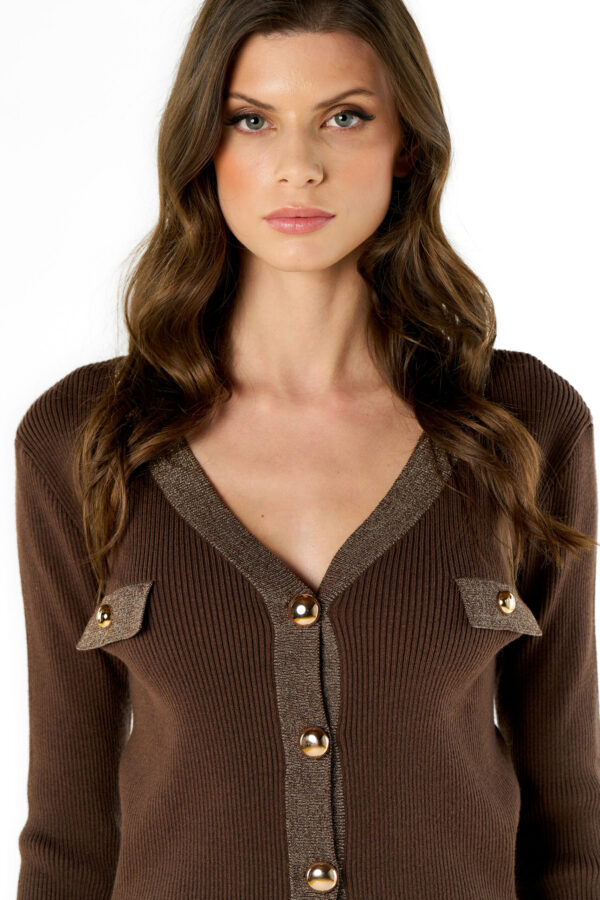 Cardigan maglia e bottoni - immagine 4