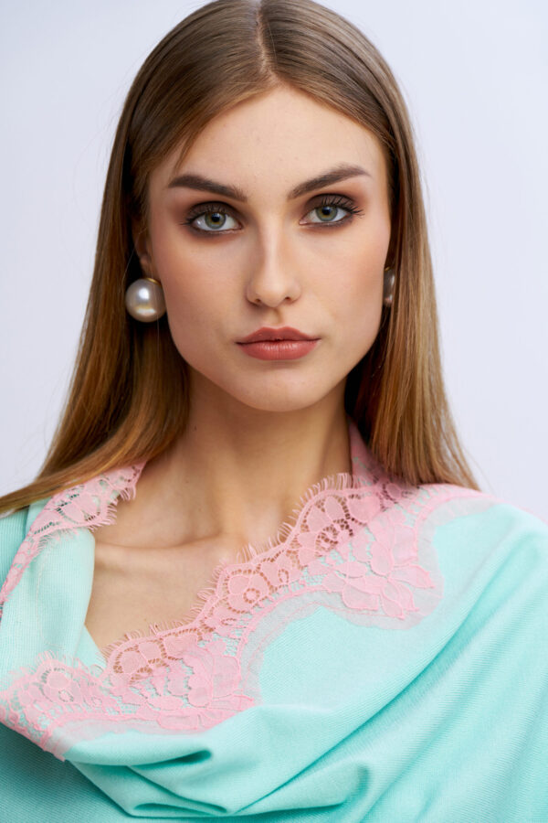 Lace scarf - Image 3