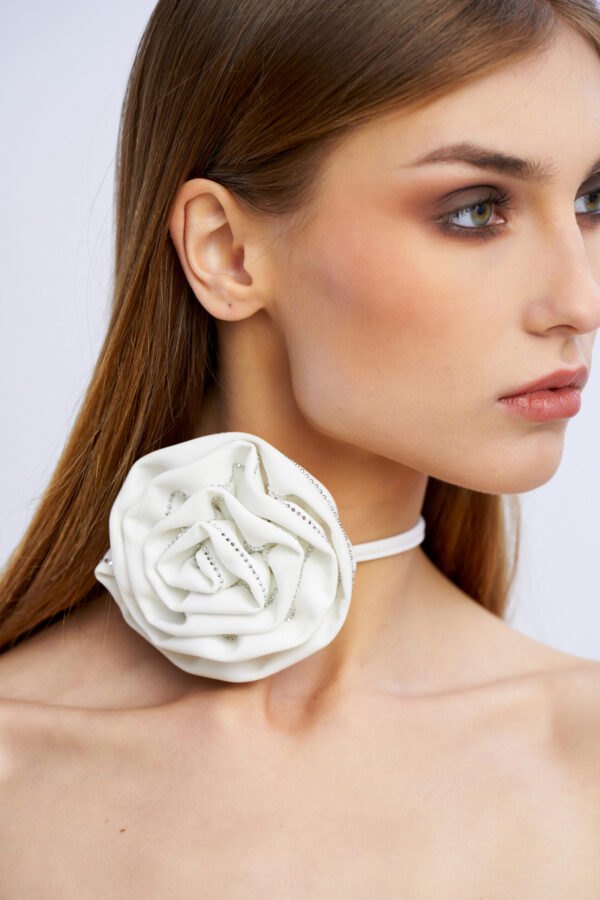 Rose diamond choker - Image 4