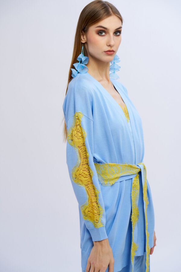 Cardigan lungo con cintura e maniche pizzo - immagine 3