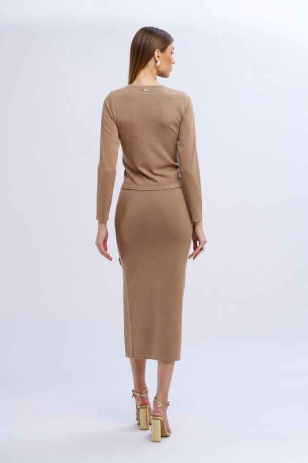 Top with Neckline and Rose - Image 2