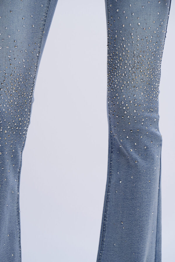 Jeans zampa cascata diamanti - immagine 2
