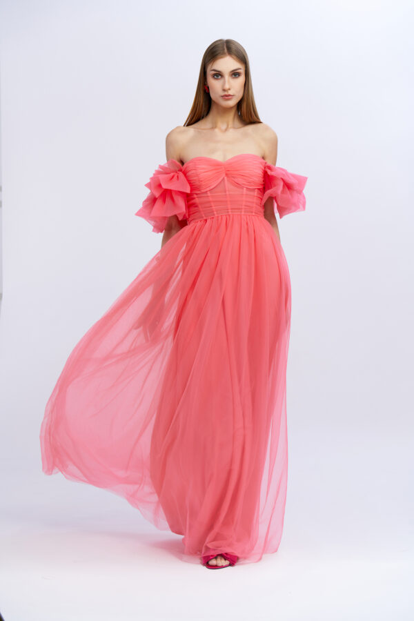 Queen Dress with Puff Sleeves