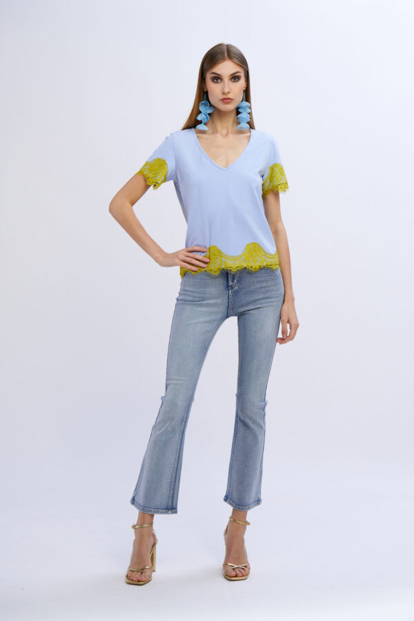 T-shirt maniche e fondo pizzo