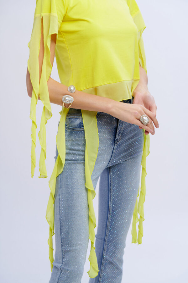 Ruffled T-shirt - Image 3