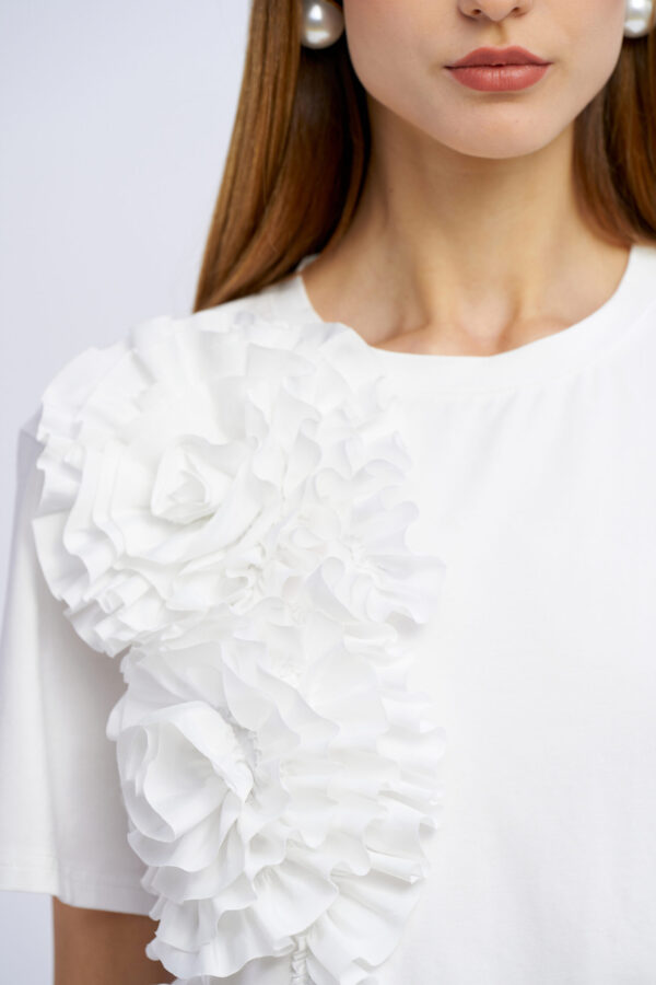 Rose T-shirt - Image 4