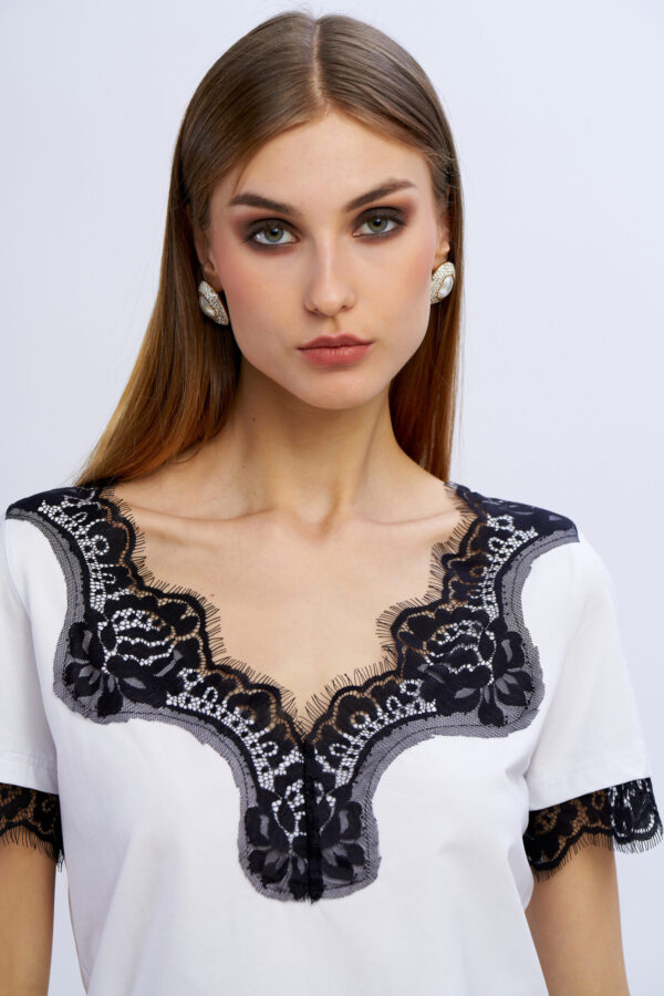 T-shirt collana pizzo - immagine 3