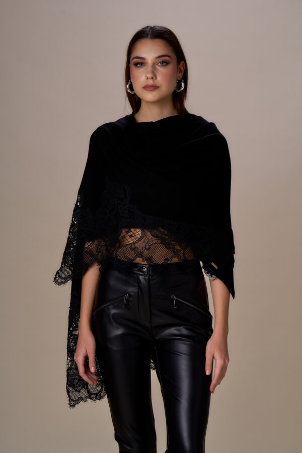 Stola con pizzo