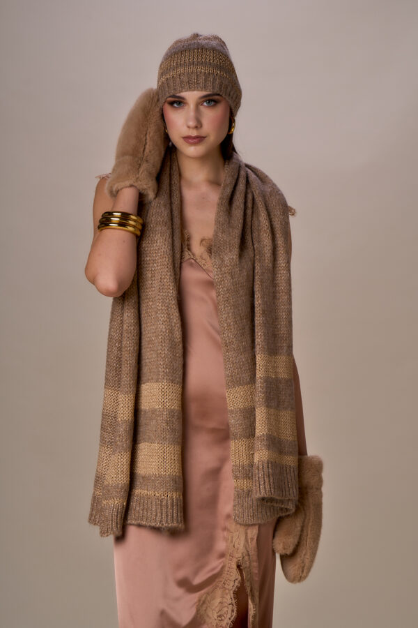 Lurex hat