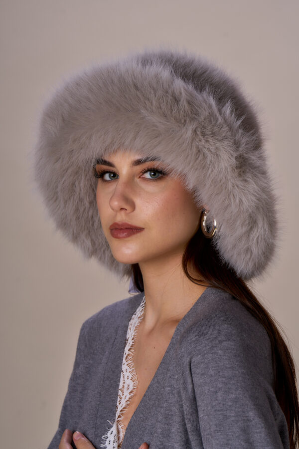 Faux fur hat - Image 6