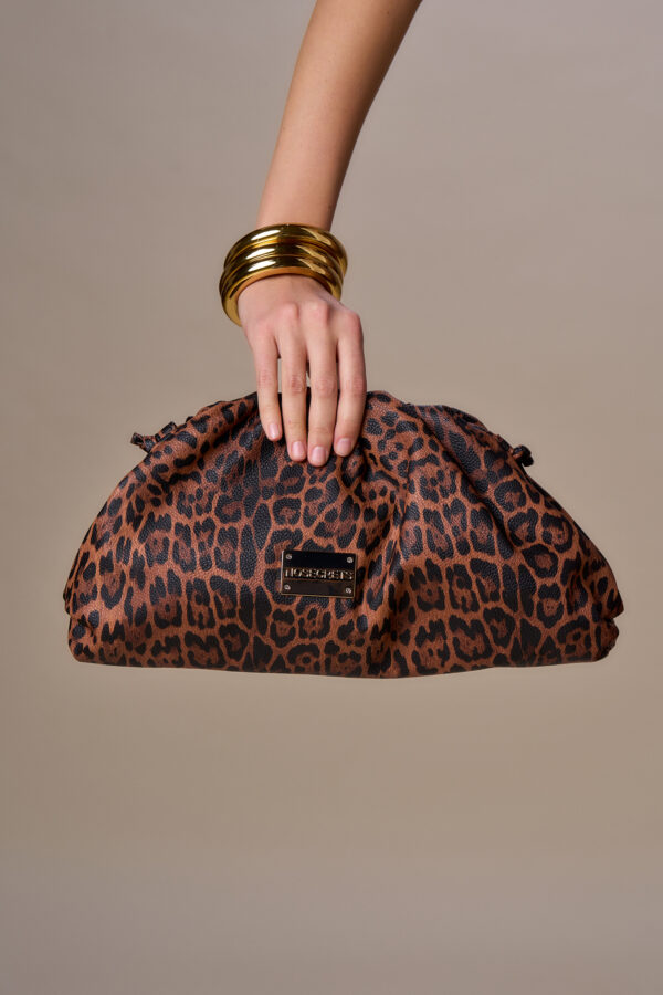 Clutch bag maculata