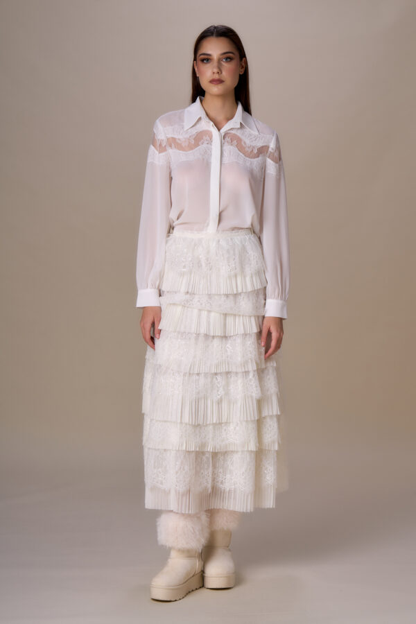 Iconic lace shirt