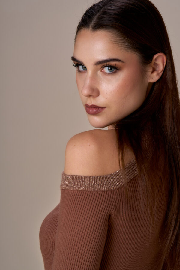 Maglia spalle fuori lurex e bottoni - immagine 4