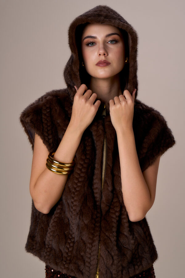 Faux fur vest - Image 8