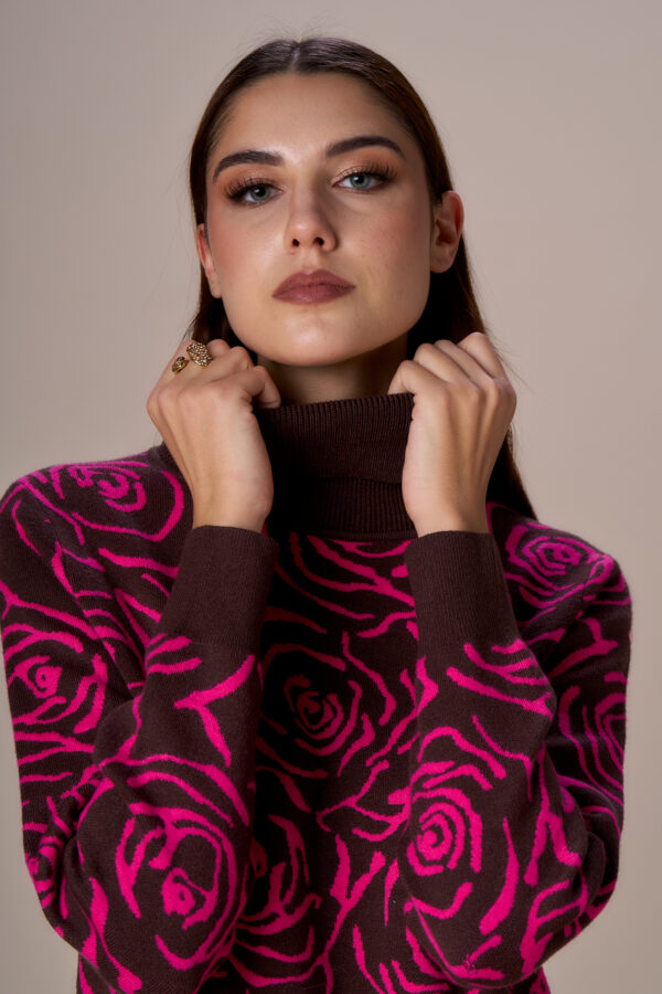 Abito dolcevita jacquard - immagine 5