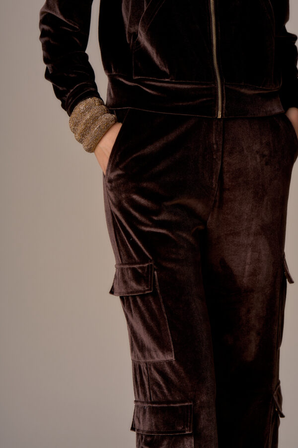 Chenille trousers with pockets - Image 4