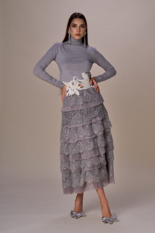 Maglia collo alto fondo pizzo