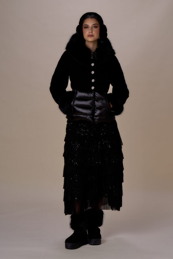 Single-breasted short down jacket