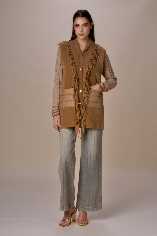 Knitted vest and fringe down jacket