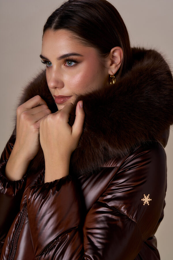 Cape down jacket with faux fur collar - Image 5