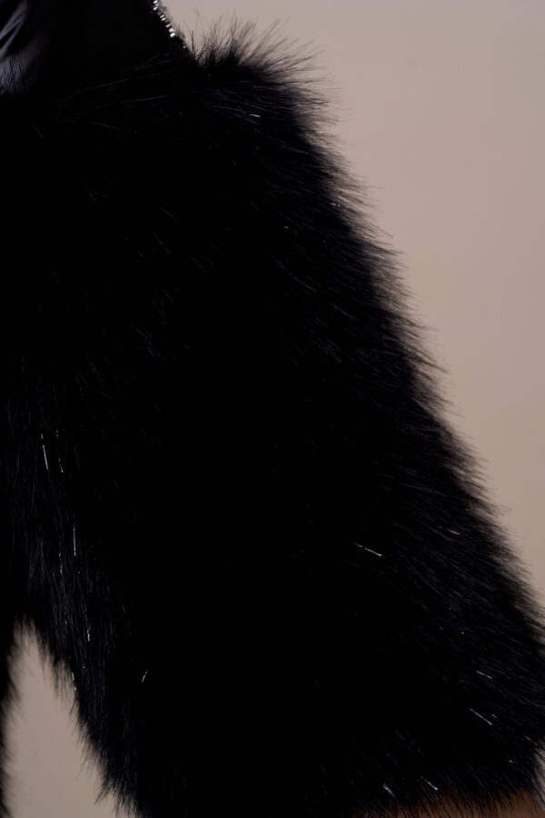 Short faux fur hooded down jacket - Image 5