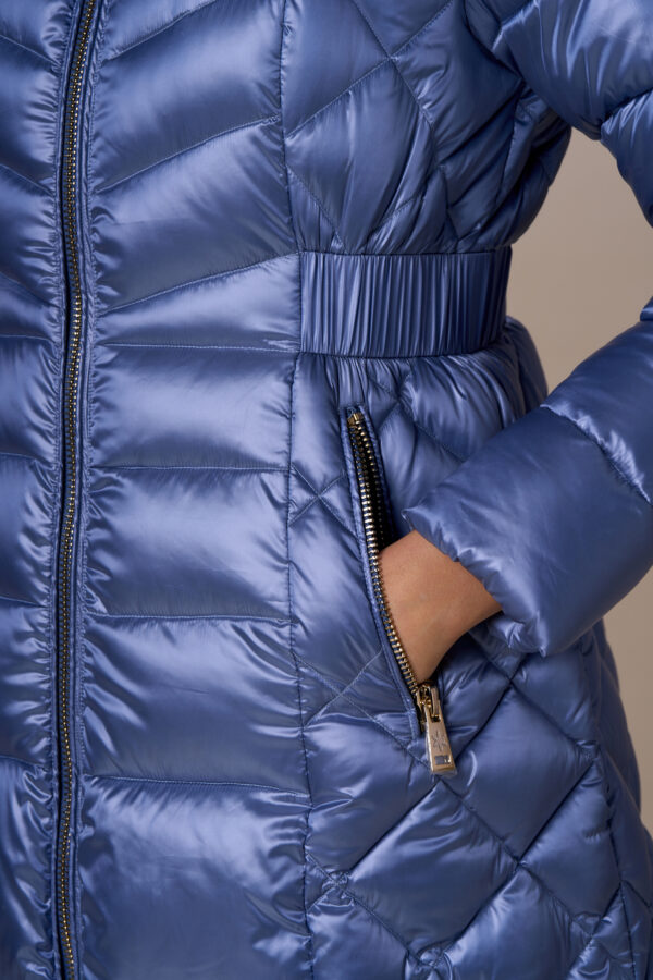 Long quilted down jacket - Image 7