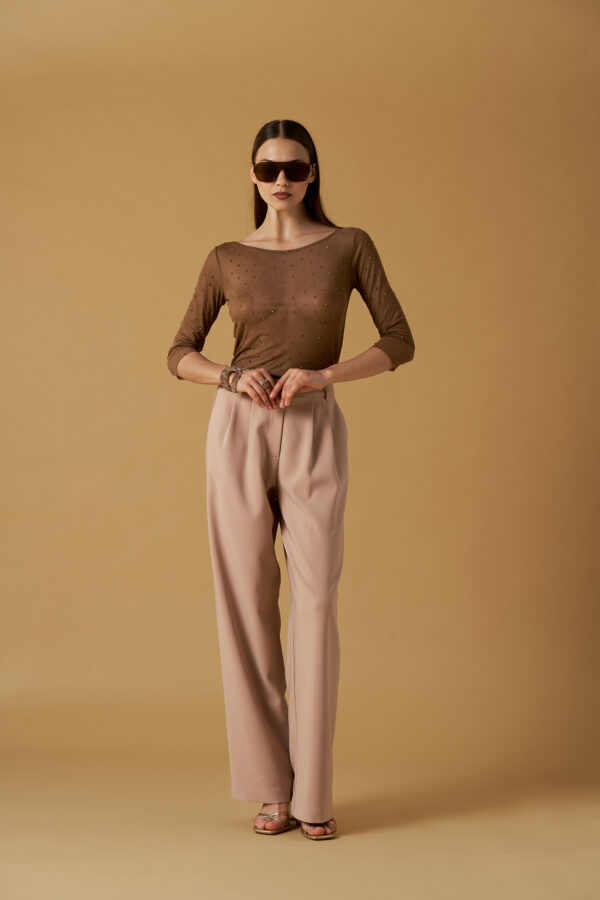 T-shirt rete e diamanti