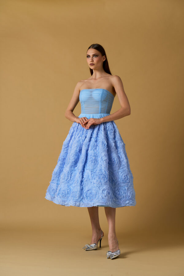 Abito lungo tulle con rose