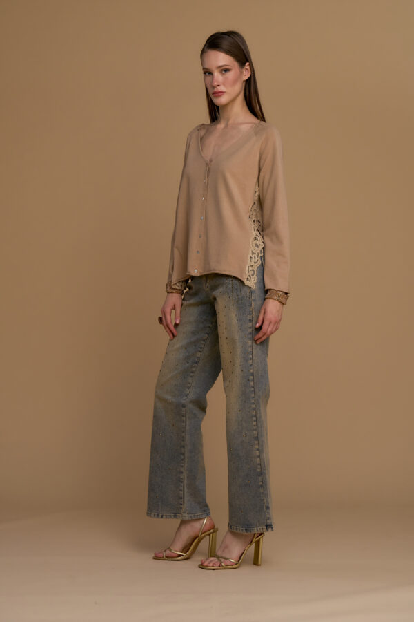 Side-slit cardigan with lace