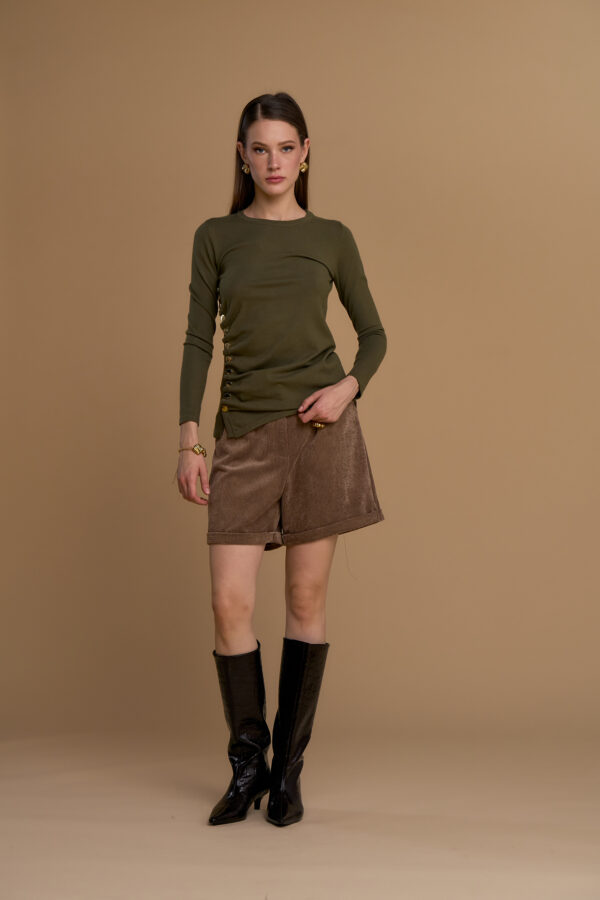 Embossed knit top with buttons